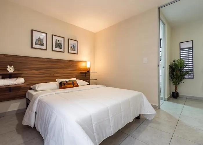 Apto A Pasos Del Gnp Y Aeropuerto Apartment